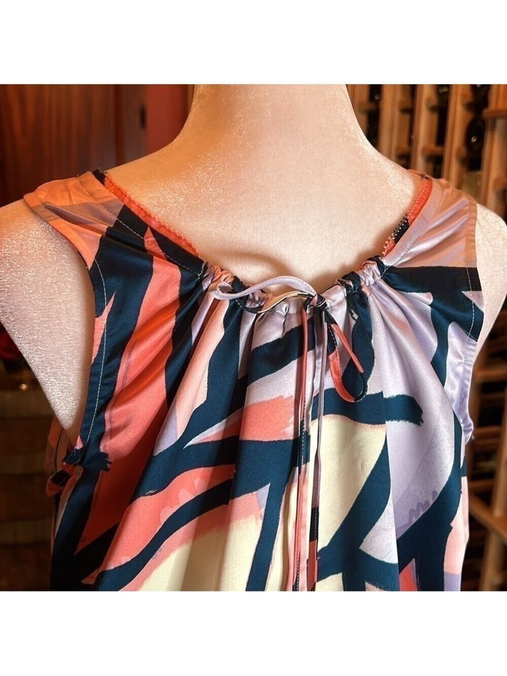 VERA WANG Simply Vera Fantastic Abstract Print Pop-Over Dress Size XS - Picture 5 of 13